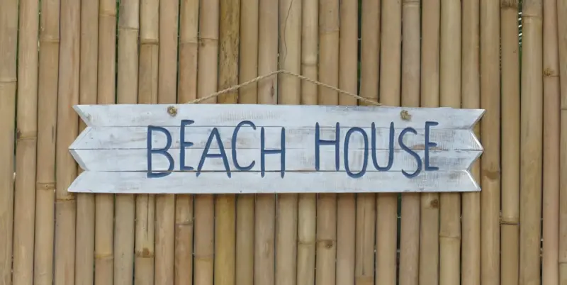 Product image 1 of the product “Beach House  wooden sign to hang, shabby style, 100 cm Length ”